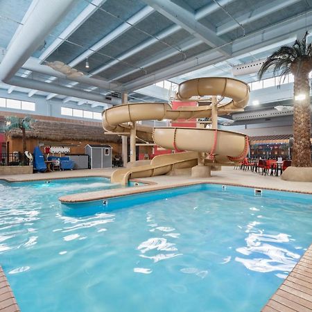 Ramada By Wyndham Sioux Falls Airport - Waterpark Resort & Event Center Exteriér fotografie