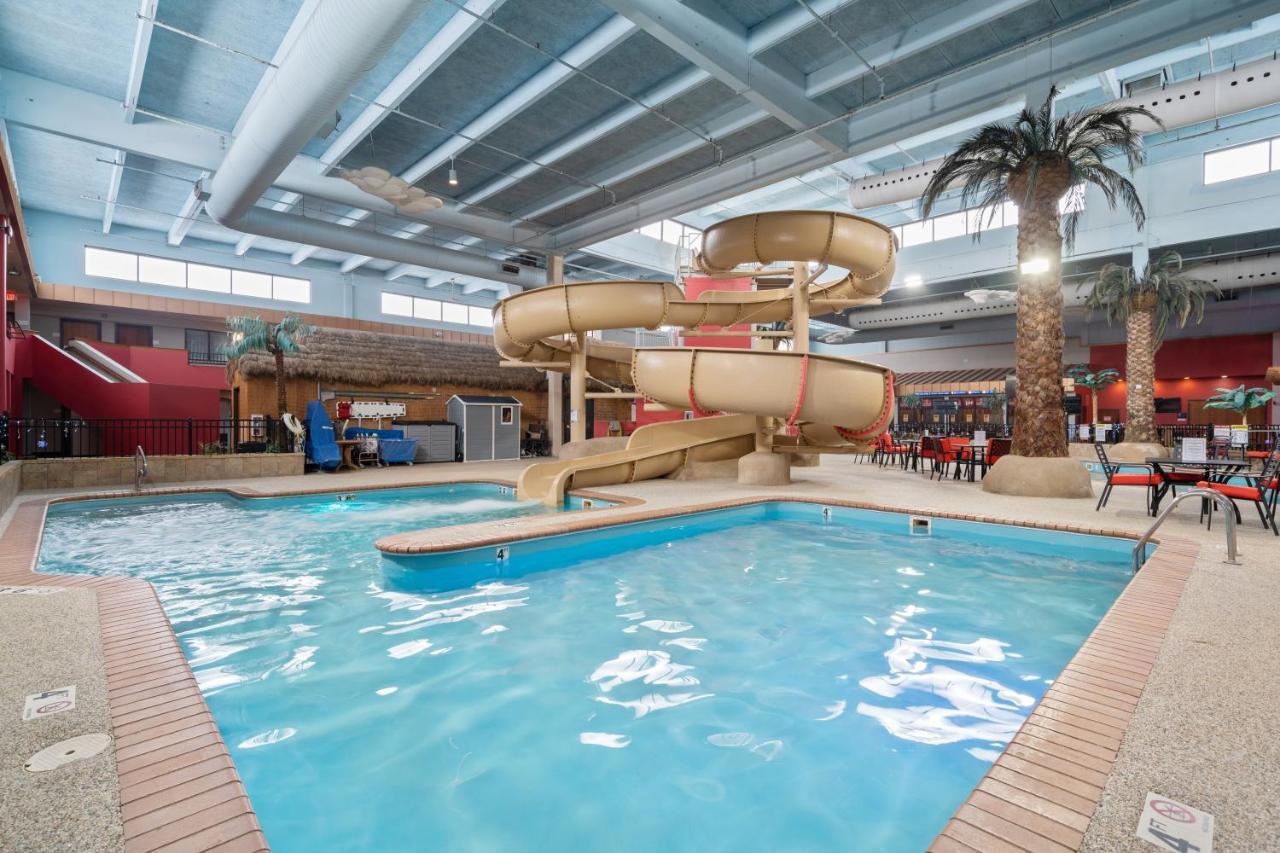 Ramada By Wyndham Sioux Falls Airport - Waterpark Resort & Event Center Exteriér fotografie