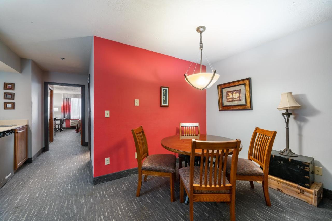 Ramada By Wyndham Sioux Falls Airport - Waterpark Resort & Event Center Exteriér fotografie