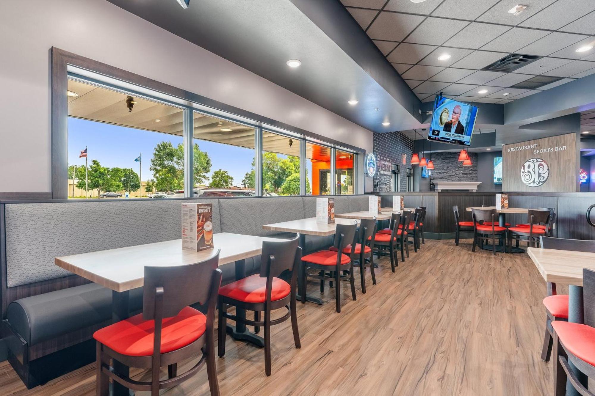 Ramada By Wyndham Sioux Falls Airport - Waterpark Resort & Event Center Exteriér fotografie