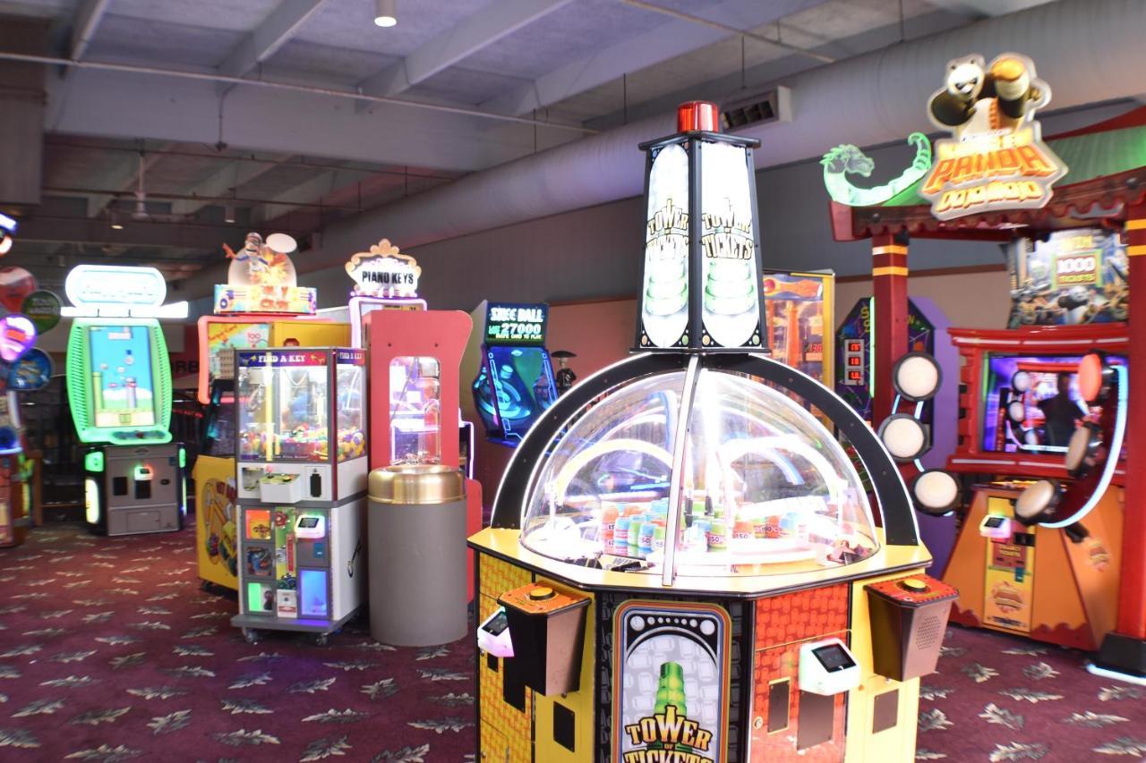 Ramada By Wyndham Sioux Falls Airport - Waterpark Resort & Event Center Exteriér fotografie